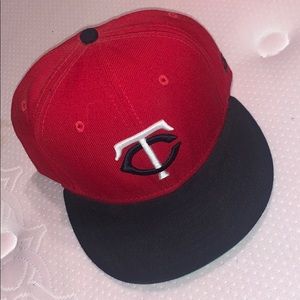 Minnesota Twins New Era Fitted Hat Size 7 3/8